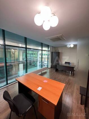 6 otaqlı Ofis, Şah İsmayıl Xətai m., Bakı