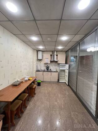 6 otaqlı Ofis, Şah İsmayıl Xətai m., Bakı