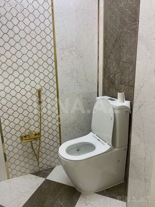 4 otaqlı Yeni tikili, Xırdalan