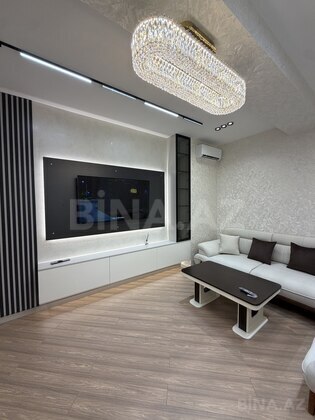3 otaqlı Yeni tikili, Həzi Aslanov m., Bakı