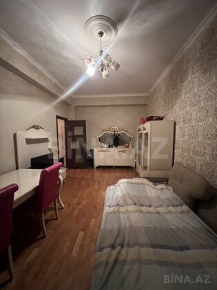 2 otaqlı Yeni tikili, Xırdalan