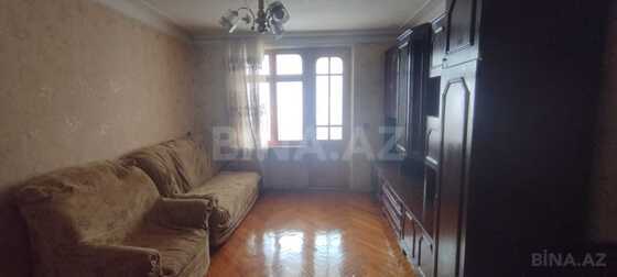 2 otaqlı Köhnə tikili, İnşaatçılar m., Bakı