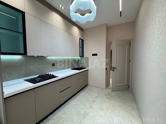 3 otaqlı Yeni tikili, Qara Qarayev m., Bakı