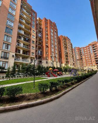 4 otaqlı Yeni tikili, Gənclik m., Bakı