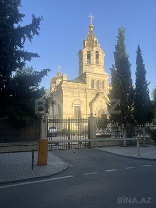 3 otaqlı Köhnə tikili, Yasamal r., Bakı