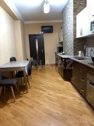 3 otaqlı Yeni tikili, Qara Qarayev m., Bakı
