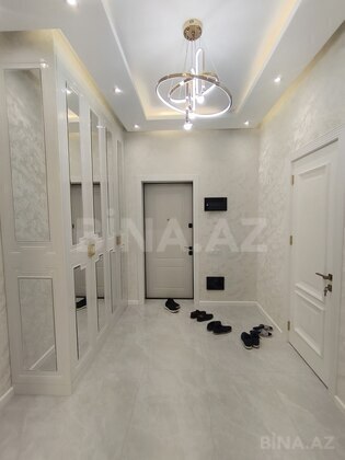 3 otaqlı Yeni tikili, Koroğlu m., Bakı