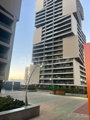 2 otaqlı Yeni tikili, 8 Noyabr m., Bakı