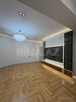 4 otaqlı Yeni tikili, Neftçilər m., Bakı