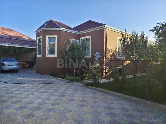 4 otaqlı Həyət evi/Bağ evi, Binə q., Bakı