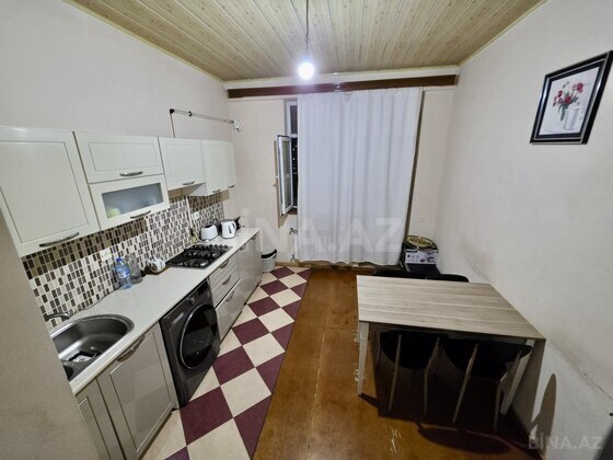 2 otaqlı Köhnə tikili, Yeni Günəşli q., Bakı