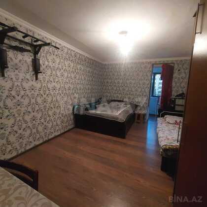2 otaqlı Köhnə tikili, İnşaatçılar m., Bakı