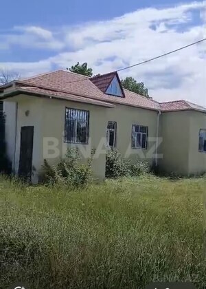 4 otaqlı Həyət evi/Bağ evi, Quba