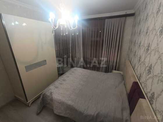 3 otaqlı Köhnə tikili, Xalqlar Dostluğu m., Bakı