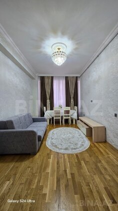 2 otaqlı Yeni tikili, Xırdalan