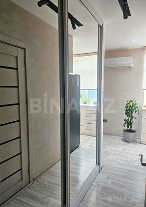 3 otaqlı Köhnə tikili, Avtovağzal m., Bakı