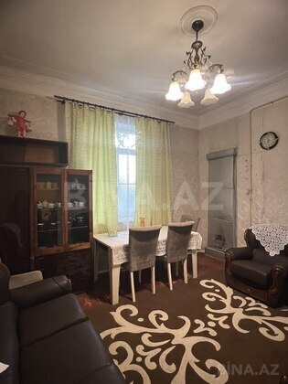 2 otaqlı Köhnə tikili, Bülbülə q., Bakı
