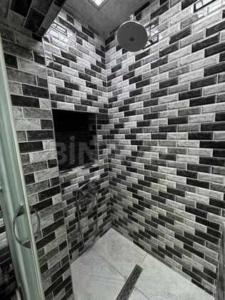 2 otaqlı Köhnə tikili, Neftçilər m., Bakı