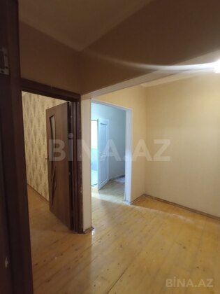 2 otaqlı Köhnə tikili, Həzi Aslanov m., Bakı
