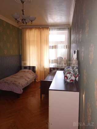 3 otaqlı Köhnə tikili, Gənclik m., Bakı