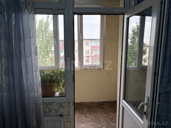 3 otaqlı Köhnə tikili, Xalqlar Dostluğu m., Bakı