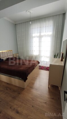 4 otaqlı Yeni tikili, 8 Noyabr m., Bakı