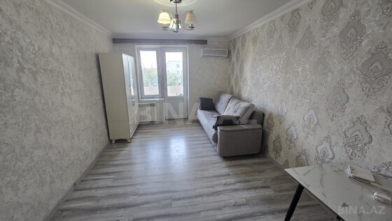 1 otaqlı Köhnə tikili, Qara Qarayev m., Bakı