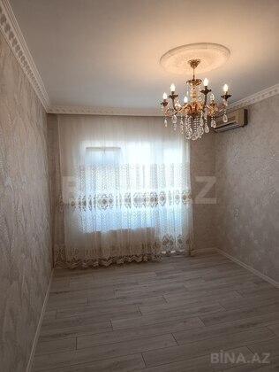 3 otaqlı Köhnə tikili, Əhmədli m., Bakı