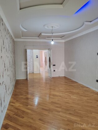 3 otaqlı Köhnə tikili, Nizami r., Bakı