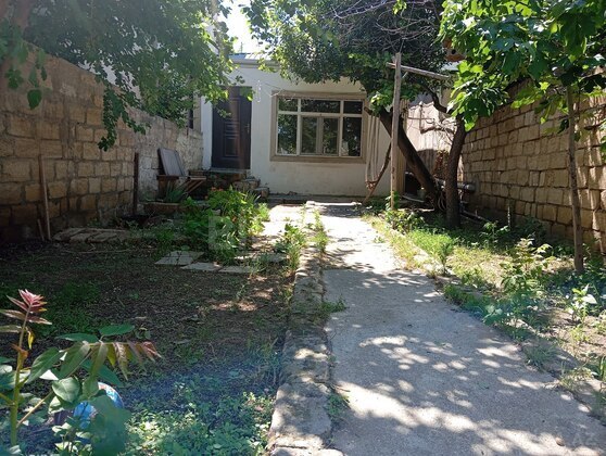 2 otaqlı Həyət evi/Bağ evi, M.Ə.Rəsulzadə q., Bakı