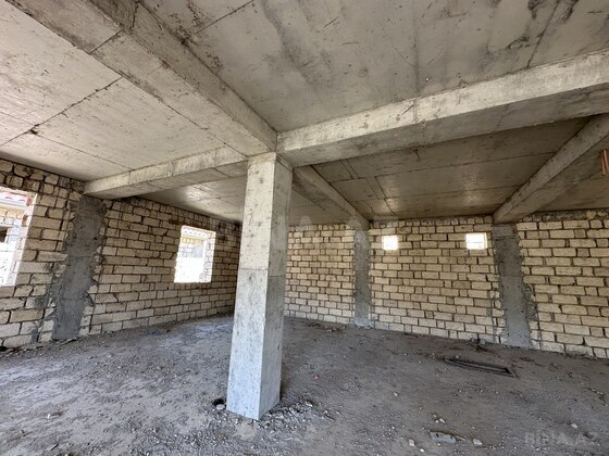 4 otaqlı Həyət evi/Bağ evi, Hökməli q., Bakı
