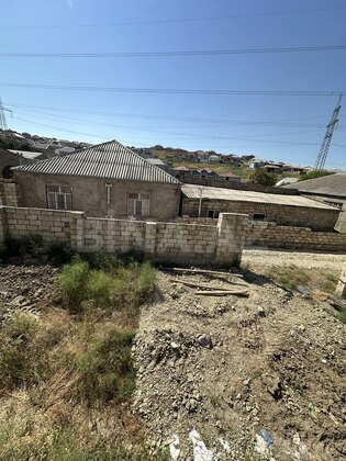 4 otaqlı Həyət evi/Bağ evi, Hökməli q., Bakı
