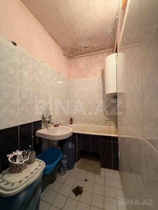 3 otaqlı Köhnə tikili, Həzi Aslanov m., Bakı
