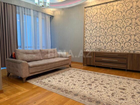 4 otaqlı Yeni tikili, 28 May m., Bakı