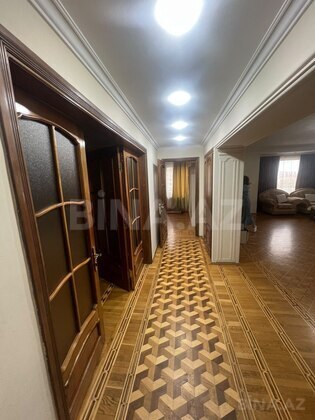 3 otaqlı Köhnə tikili, 20 Yanvar m., Bakı