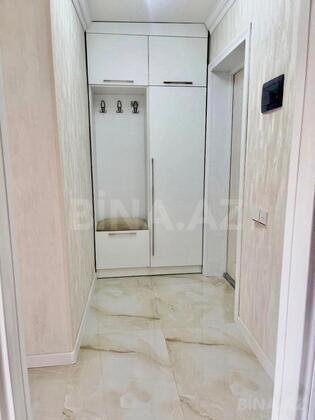 2 otaqlı Köhnə tikili, Qara Qarayev m., Bakı