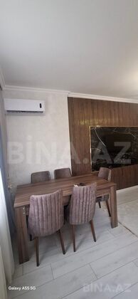 3 otaqlı Yeni tikili, Xırdalan