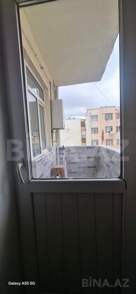 3 otaqlı Yeni tikili, Xırdalan