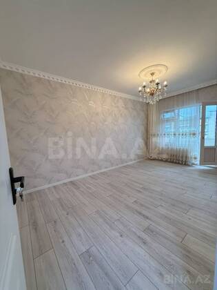 3 otaqlı Köhnə tikili, Əhmədli q., Bakı