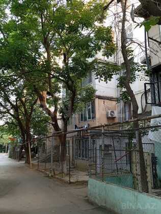 2 otaqlı Köhnə tikili, İnşaatçılar m., Bakı
