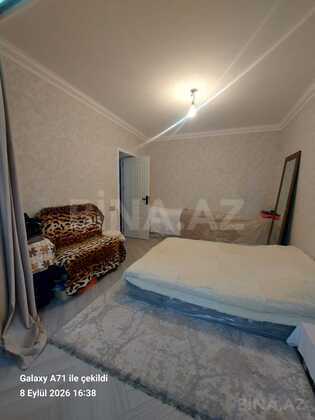 3 otaqlı Köhnə tikili, 8 Noyabr m., Bakı