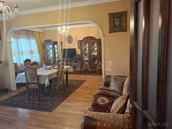 5 otaqlı Köhnə tikili, Azadlıq Prospekti m., Bakı