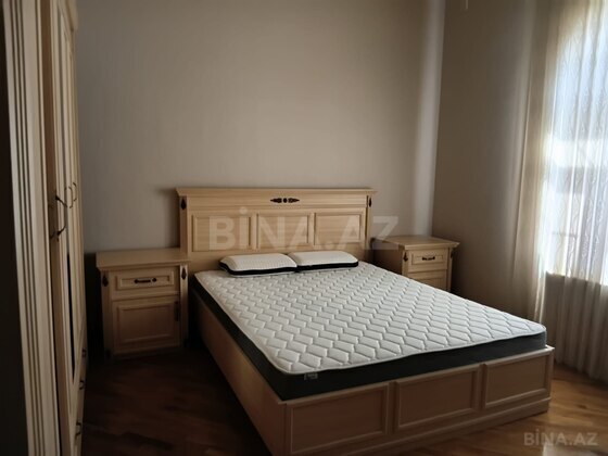 5 otaqlı Həyət evi/Bağ evi, Qax