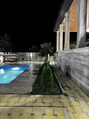 5 otaqlı Həyət evi/Bağ evi, Qax