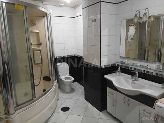 4 otaqlı Yeni tikili, 8 Noyabr m., Bakı