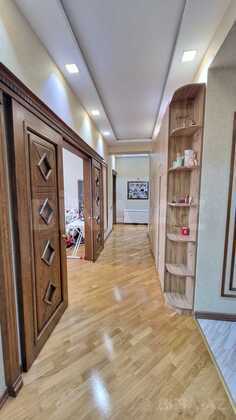 3 otaqlı Yeni tikili, Şah İsmayıl Xətai m., Bakı
