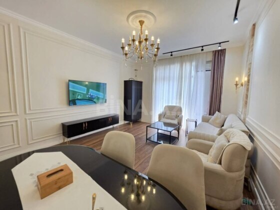 2 otaqlı Yeni tikili, 8 Noyabr m., Bakı