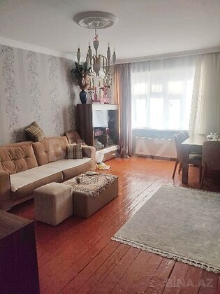 2 otaqlı Köhnə tikili, Xalqlar Dostluğu m., Bakı