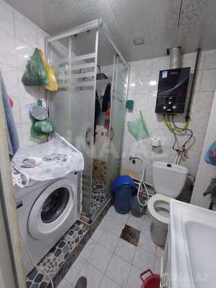 2 otaqlı Köhnə tikili, Neftçilər m., Bakı