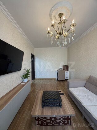 2 otaqlı Köhnə tikili, Bakıxanov q., Bakı